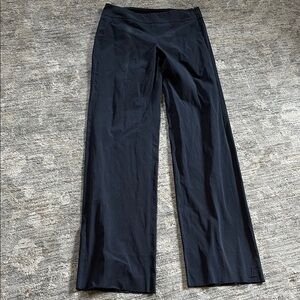 MaxMara Elegant Black Trousers - women’s size 10 Tall - sized zip